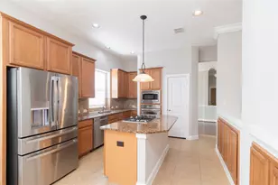 14010 Robbie Creek Ln, Humble, TX 77396 - Photo 12