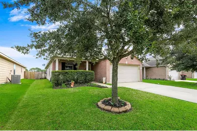 8022 Yaupon View Drive, Cypress, TX 77433 - Photo 2