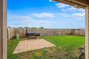 8022 Yaupon View Dr, Cypress, TX 77433 - Photo 10