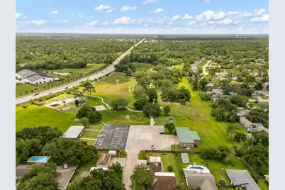 16735 Barcelona Drive, Friendswood, TX 77546 - Photo 20