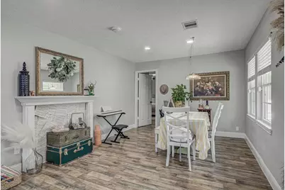 302 E Kay Street, Dayton, TX 77535 - Photo 12