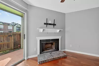 18800 Egret Bay Boulevard #1207, Webster, TX 77058 - Photo 4