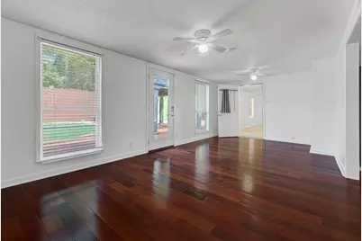 116 Tarpon Avenue, Galveston, TX 77550 - Photo 18
