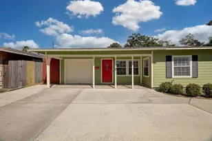 116 Tarpon Ave, Galveston, TX 77550 - Photo 4