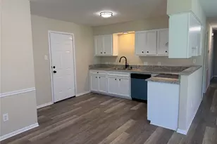 1707 Crest Hill Dr, Conroe, TX 77301 - Photo 6