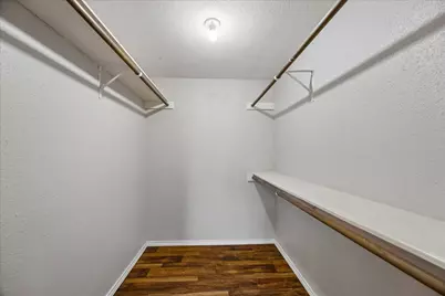 9700 Leawood Blvd Unit 702, Houston, TX 77099 - Photo 14