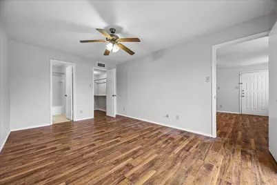 9700 Leawood Blvd Unit 702, Houston, TX 77099 - Photo 12