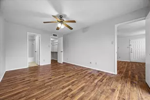 9700 Leawood Blvd Unit 702, Houston, TX 77099 - Photo 12