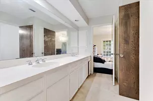 5431 Crown Colony, Houston, TX 77069 - Photo 32