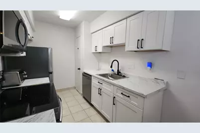 2100 Wilcrest Drive #116, Houston, TX 77042 - Photo 16