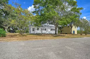 210 N Brazos St, Burton, TX 77835 - Photo 12