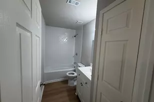 4706 N Wayside, Houston, TX 77028 - Photo 4