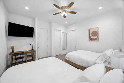 826 Nadine Street, Houston, TX 77009 - Photo 8