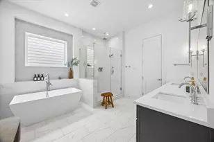826 Nadine St, Houston, TX 77009 - Photo 10