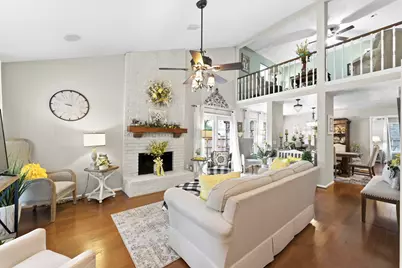 22 Berryfrost Lane, The Woodlands, TX 77380 - Photo 4