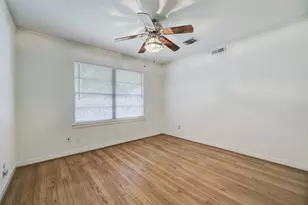 4002 Portsmouth Ave, Houston, TX 77027 - Photo 14