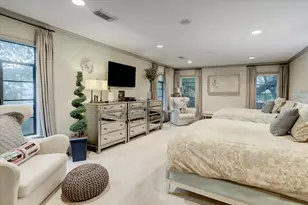 3735 Del Monte Dr, Houston, TX 77019 - Photo 12