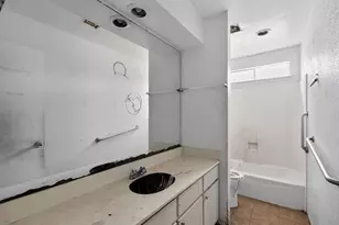 12306 Fairmeadow Dr, Houston, TX 77071 - Photo 16