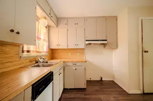 513 Frankie St, Wharton, TX 77488 - Photo 16