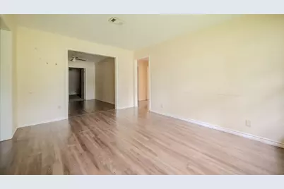 513 Frankie Street, Wharton, TX 77488 - Photo 8