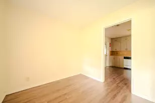 513 Frankie St, Wharton, TX 77488 - Photo 34