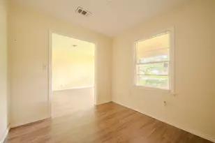 513 Frankie St, Wharton, TX 77488 - Photo 36