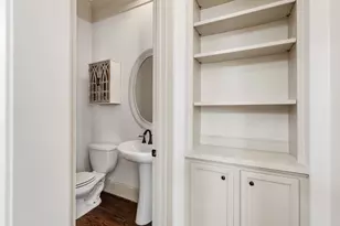 1303 W Bell St, Houston, TX 77019 - Photo 12