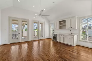 1303 W Bell St, Houston, TX 77019 - Photo 28