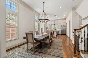 1303 W Bell St, Houston, TX 77019 - Photo 8