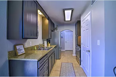 811 W Schubert Street, Fredericksburg, TX 78624 - Photo 20
