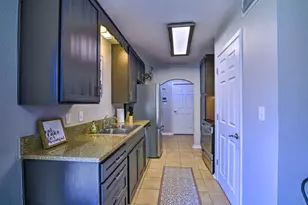 811 W Schubert St, Fredericksburg, TX 78624 - Photo 20