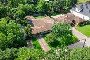 10613 Willowgrove Dr, Houston, TX 77035 - Photo 1