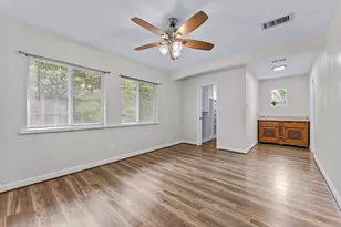 10613 Willowgrove Dr, Houston, TX 77035 - Photo 30