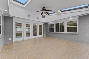 10613 Willowgrove Dr, Houston, TX 77035 - Photo 22