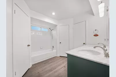 2311 Chestnut Oak Place, The Woodlands, TX 77380 - Photo 16