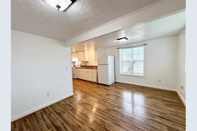 232 S Tesch Street #234, Bellville, TX 77418 - Photo 4