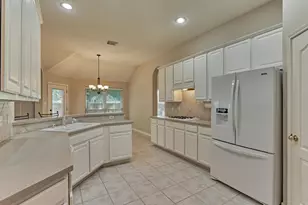 930 Arbor Pine, Tomball, TX 77375 - Photo 24