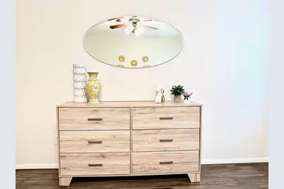 142 E Spindle Tree Circle, The Woodlands, TX 77382 - Photo 12