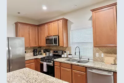 142 E Spindle Tree Circle, The Woodlands, TX 77382 - Photo 24