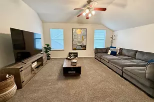 142 E Spindle Tree Cir, The Woodlands, TX 77382 - Photo 14