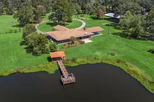 14818 Walker Rd, Conroe, TX 77302 - Photo 4