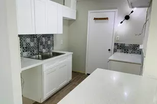 9550 Deering Dr, Houston, TX 77036 - Photo 10