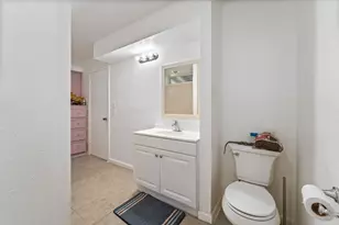401 Lee Ave, Anahuac, TX 77514 - Photo 28