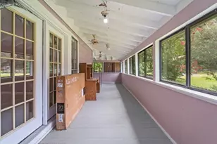 401 Lee Ave, Anahuac, TX 77514 - Photo 30