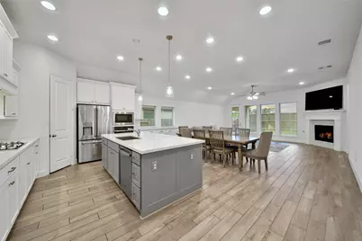 1108 Wandering Brook Street, Magnolia, TX 77354 - Photo 8