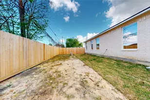 5119 Selinsky Rd, Houston, TX 77048 - Photo 40