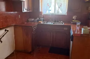 8839 Glenhouse Dr, Houston, TX 77088 - Photo 6