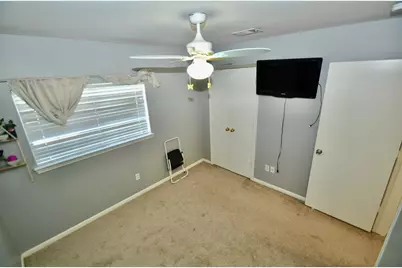 3239 Beran Drive, Houston, TX 77045 - Photo 16