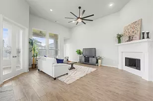 28418 Asher Falls Ln, Fulshear, TX 77494 - Photo 6