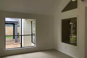 16802 Tranquil Dr, Sugar Land, TX 77498 - Photo 10